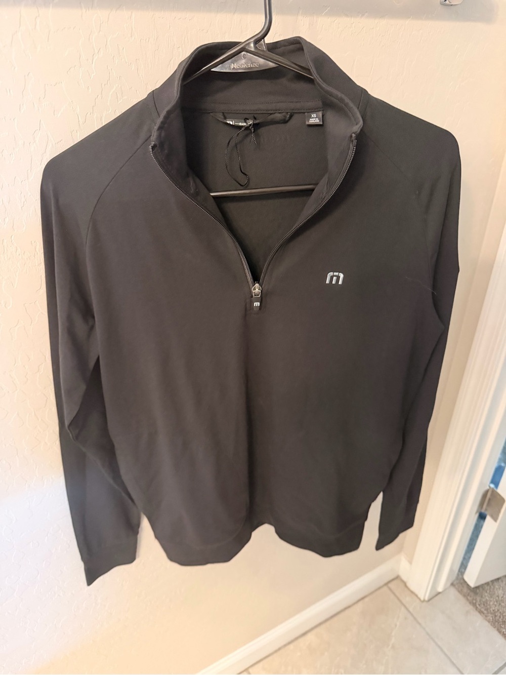 Travis Mathew Black Long-Sleeve Quarter-Zip Pullover